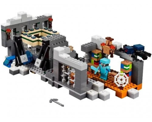 Конструктор "Minecraft" (арт. 23020) Портал в Край 571 деталь