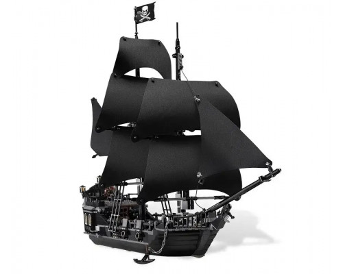 Конструктор "Черная жемчужина — Пиратский Корабль", 804 деталей