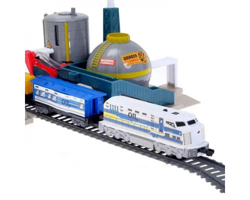 Детская железная дорога с погрузчиком и нефтеналивной станцией Power Train (BSQ 21815)