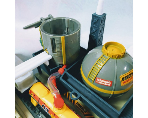 Детская железная дорога с погрузчиком и нефтеналивной станцией Power Train (BSQ 2087)